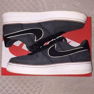 LIKE NEW! Men’s Denim Nike AF1 3x1 Collaboration!